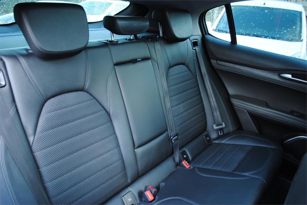 Foto 13 ALFA ROMEO STELVIO