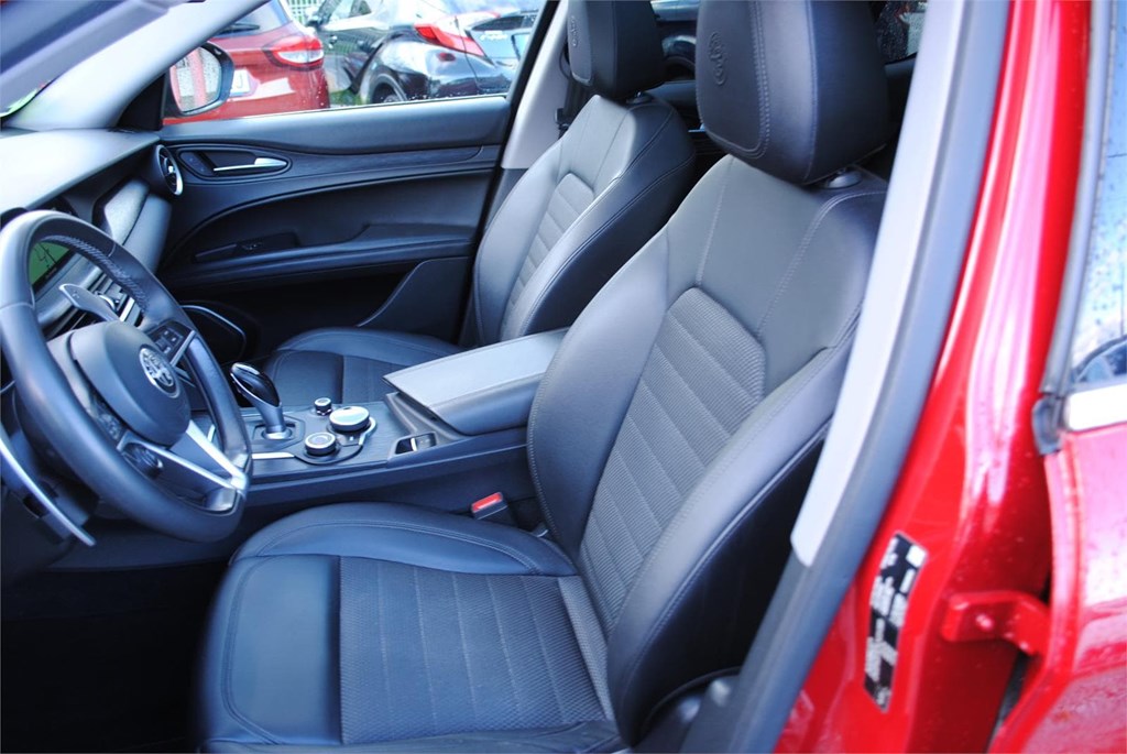 Foto 17 ALFA ROMEO STELVIO