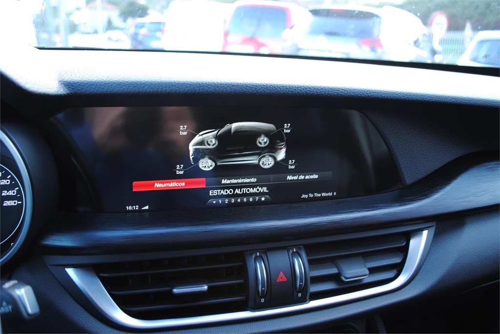 Foto 28 ALFA ROMEO STELVIO