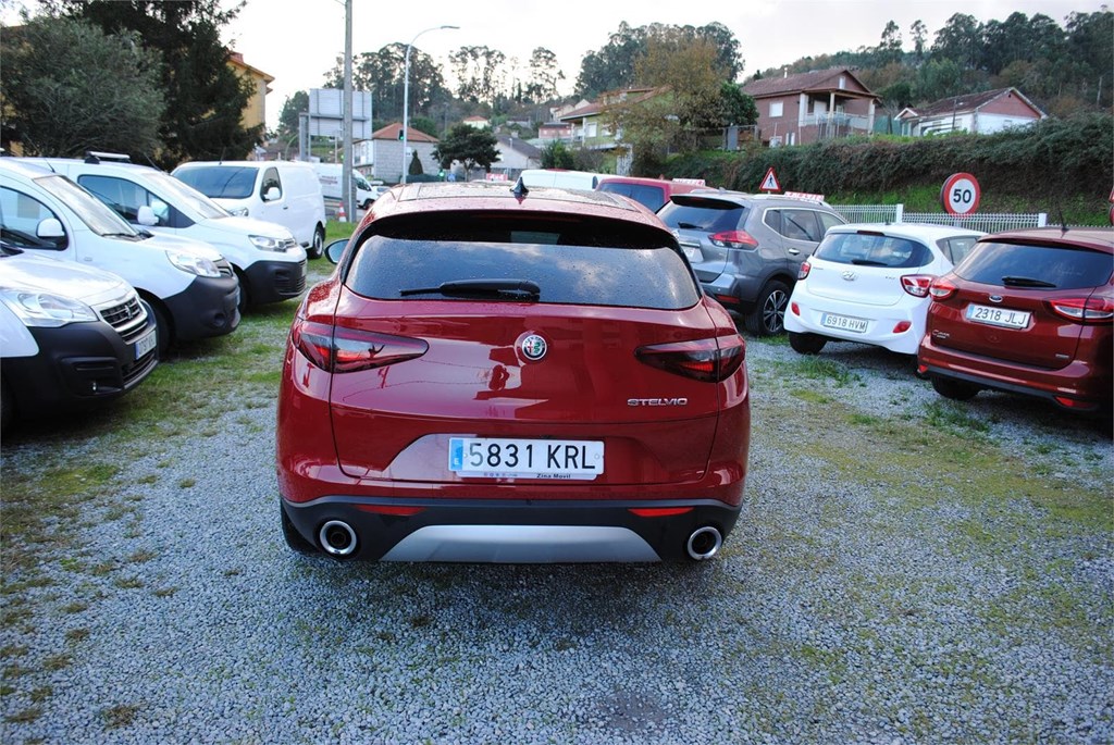 Foto 4 ALFA ROMEO STELVIO