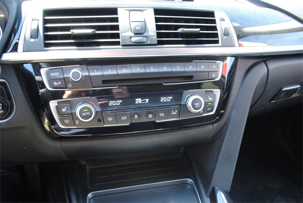 Foto 18 BMW 320 D TOURING