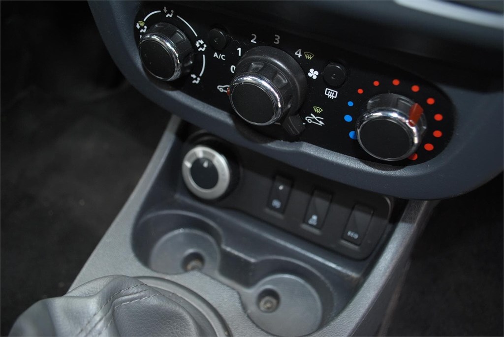 Foto 8 DACIA DUSTER 4X4