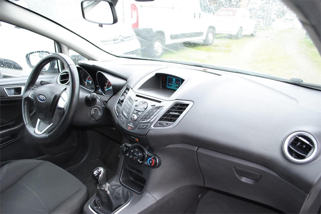 Foto 8 FORD FIESTA