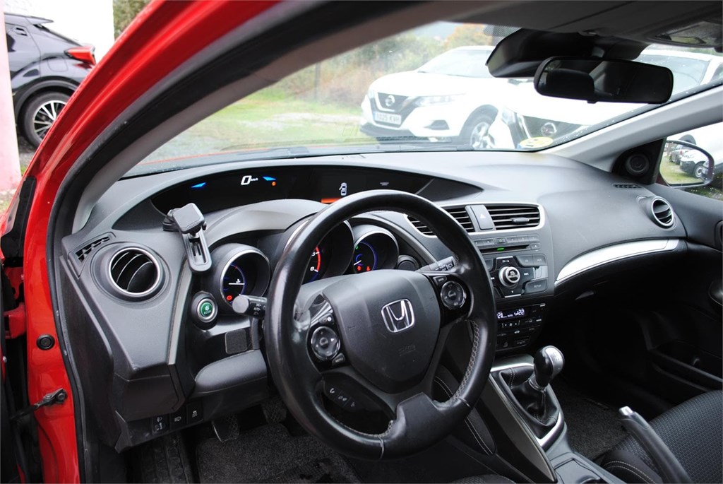 Foto 6 HONDA CIVIC 1.6 CDTI 120 CV 