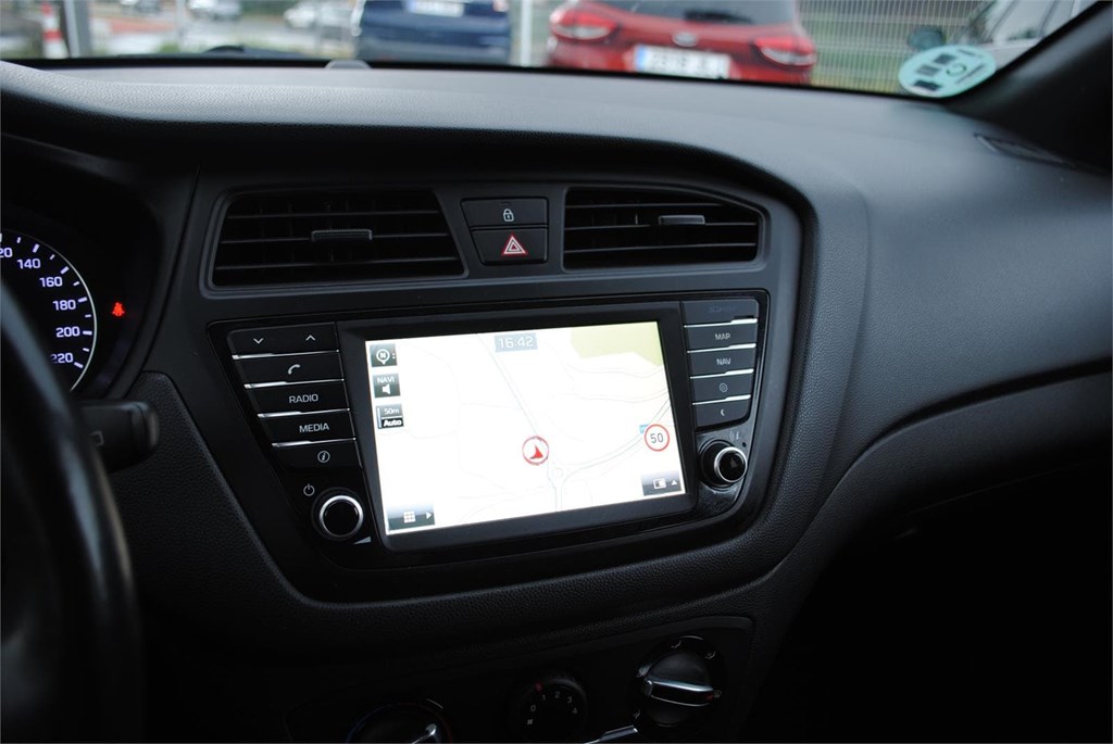 Foto 8 HYUNDAI I20