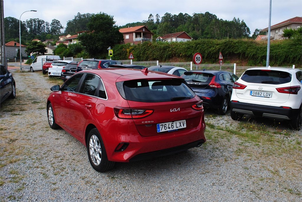 Foto 4 KIA CEED