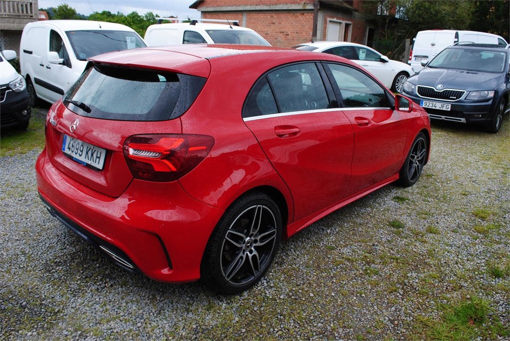 Foto 7 MERCEDES BENZ A 200 CDI AMG