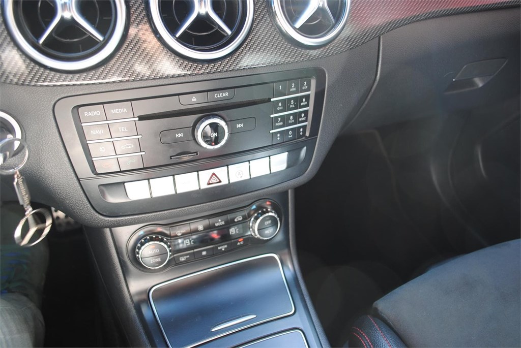 Foto 21 MERCEDES BENZ CLASE B 200 CDI