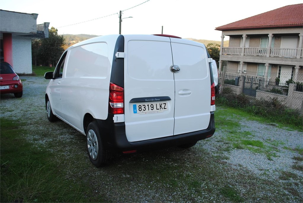 Foto 11 MERCEDES BENZ