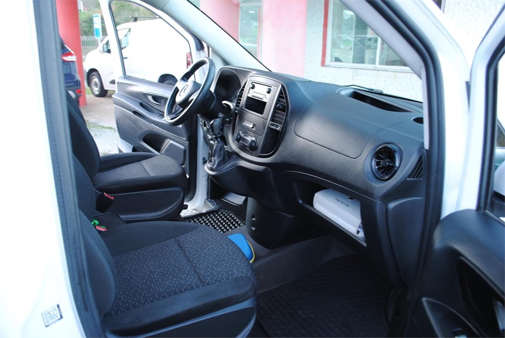 Foto 15 MERCEDES BENZ