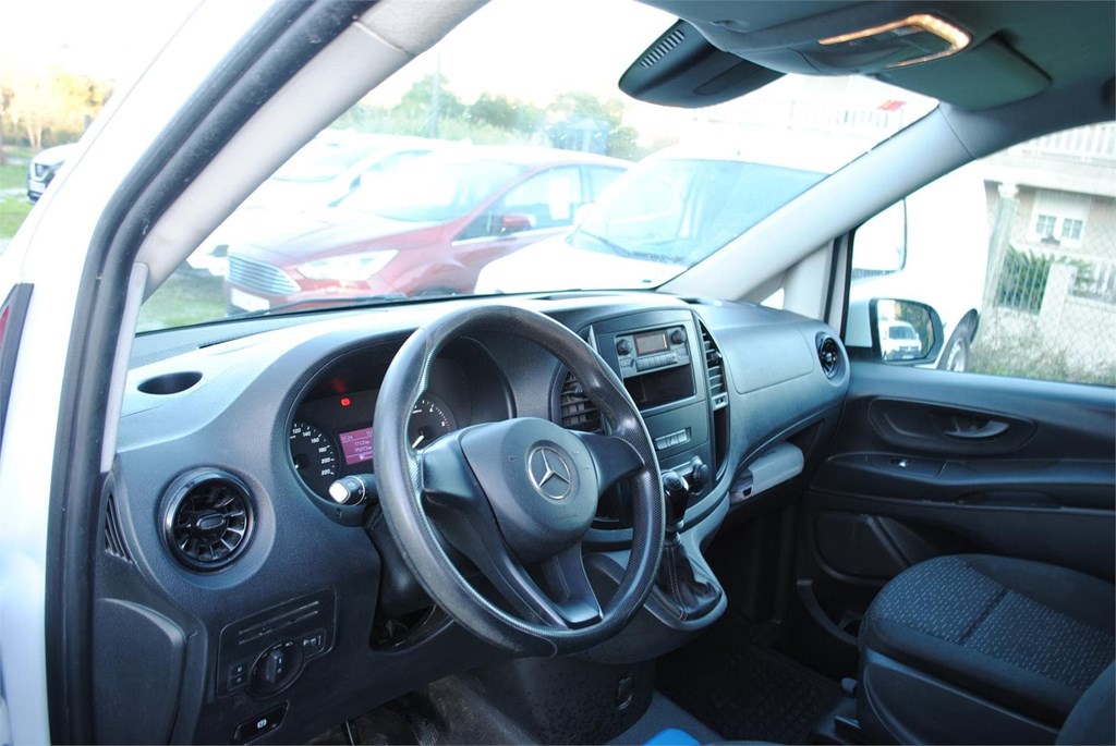 Foto 5 MERCEDES BENZ