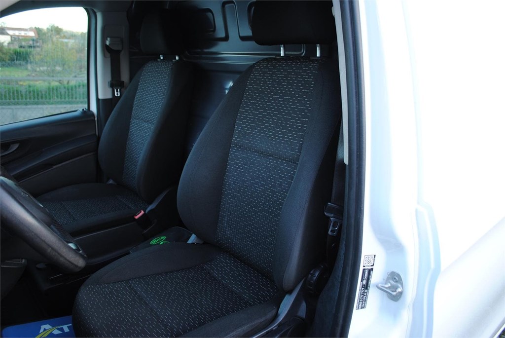 Foto 6 MERCEDES BENZ