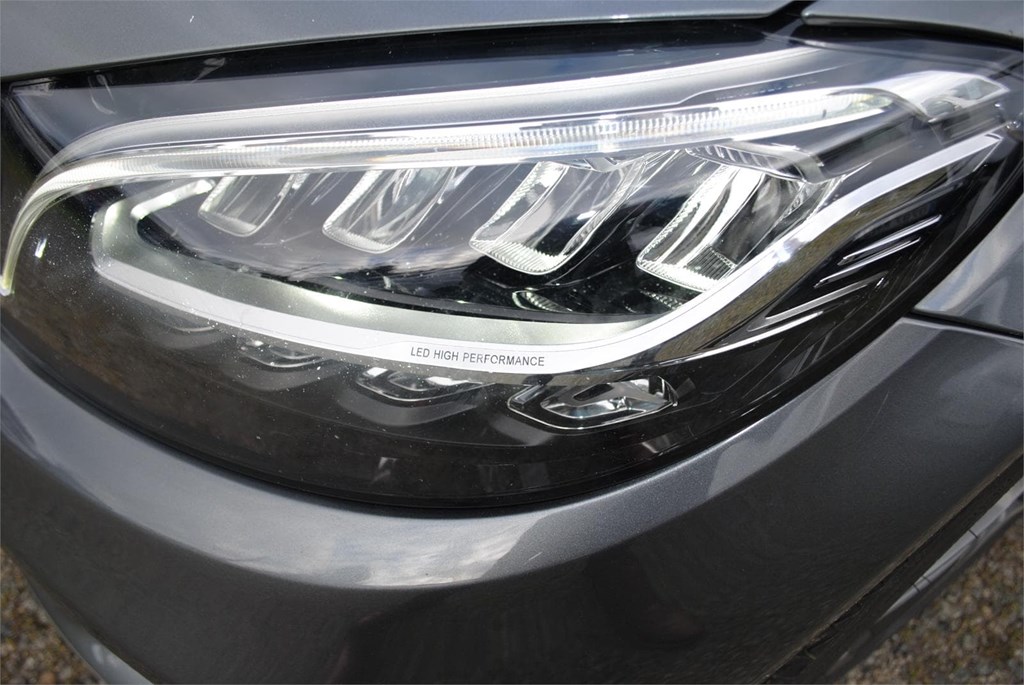 Foto 32 MERCEDES BENZ