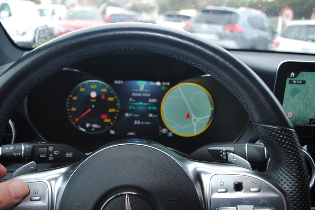 Foto 10 MERCEDES GLC 300 De AMG line