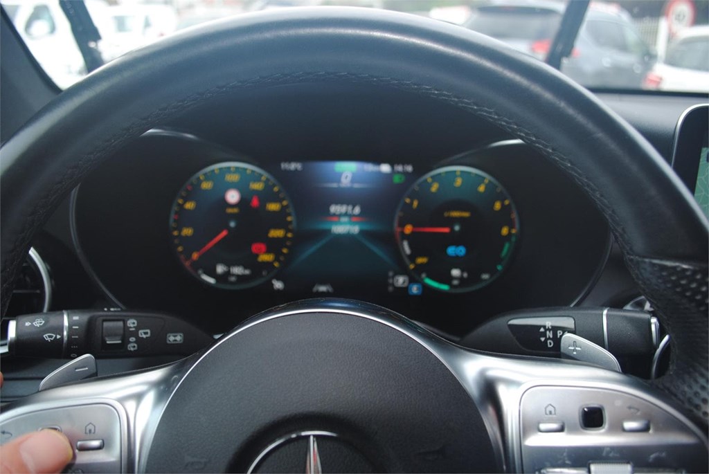 Foto 13 MERCEDES GLC 300 De AMG line