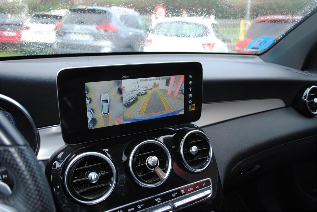 Foto 17 MERCEDES GLC 300 De AMG line