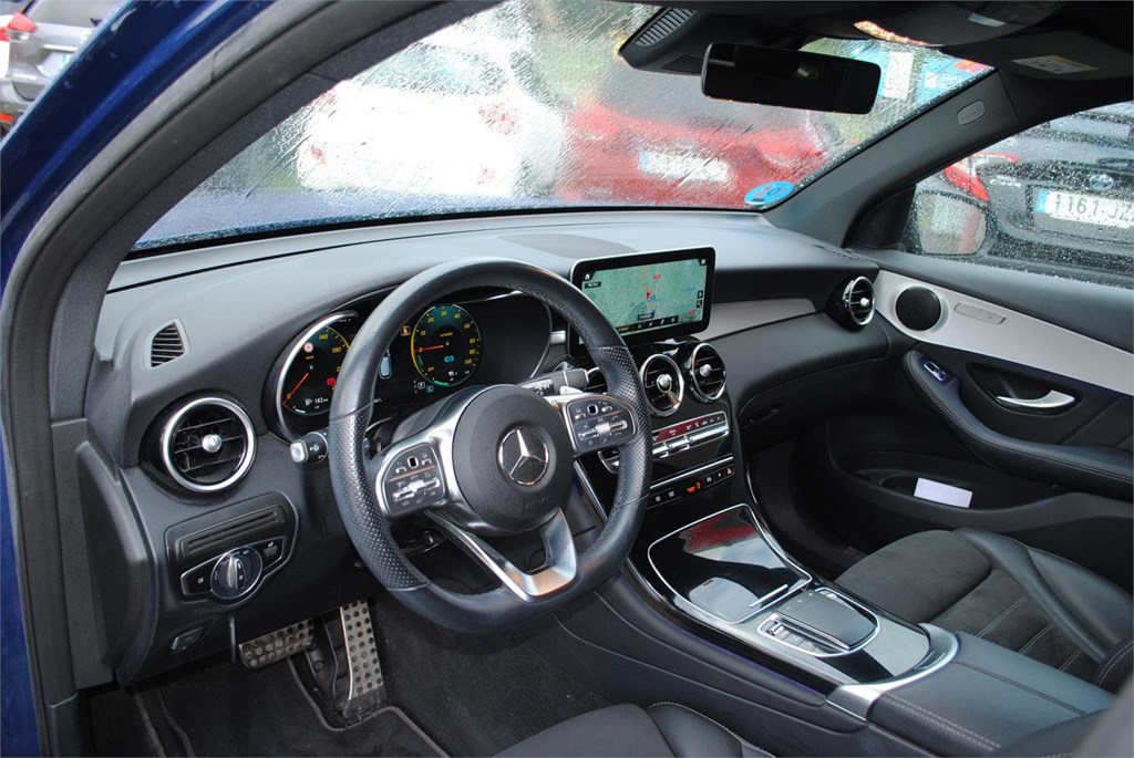 Foto 22 MERCEDES GLC 300 De AMG line