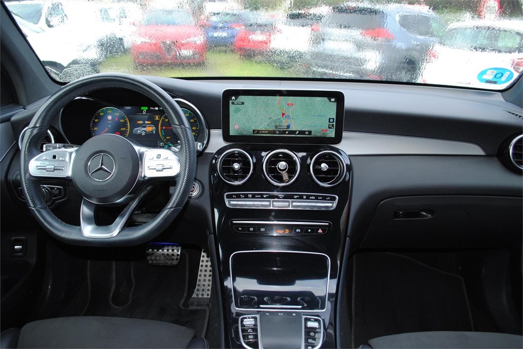 Foto 27 MERCEDES GLC 300 De AMG line