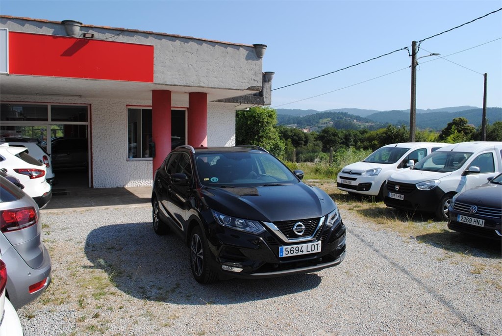 Foto 4 NISSAN QASHQAI 1.3 DGI 140 CV 