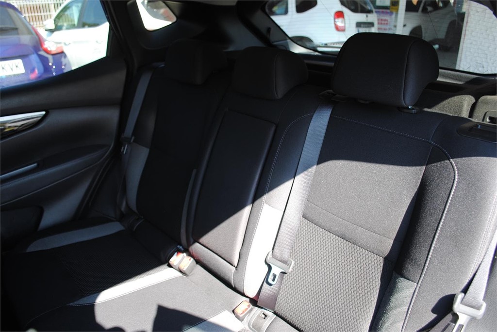 Foto 9 NISSAN QASHQAI 1.3 DGI 140 CV 