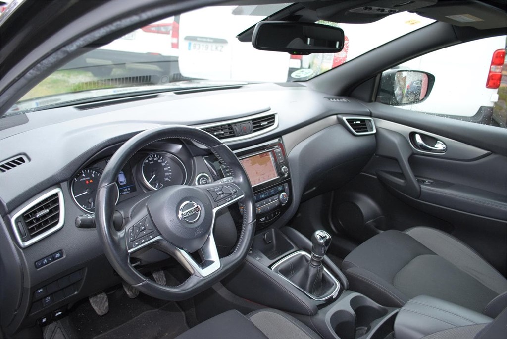 Foto 11 NISSAN QASHQAI 1.3 DGI 140 QLINE