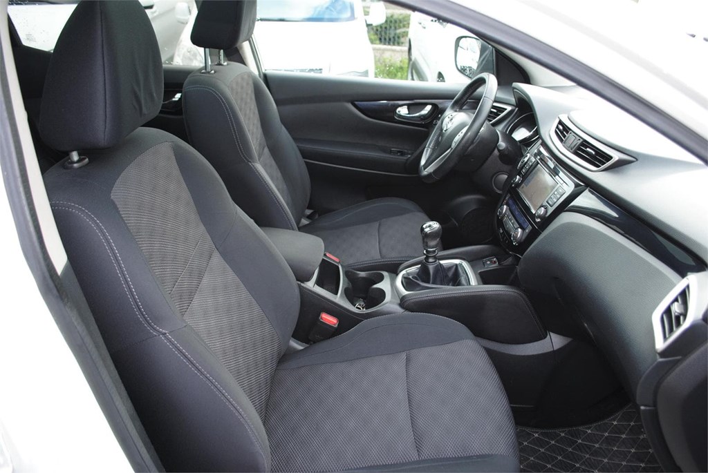 Foto 17 NISSAN QASHQAI 1.5 DCI N CONNECTA 