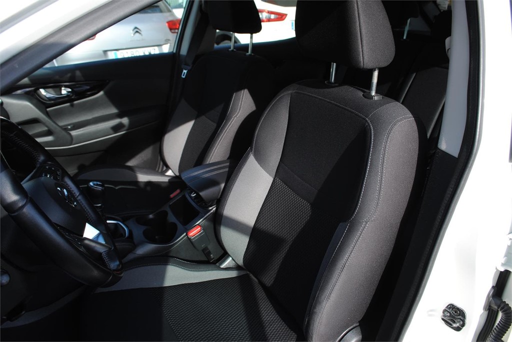 Foto 15 NISSAN QASHQAI 1.7 DCI 150 CV 4WD ACENTA
