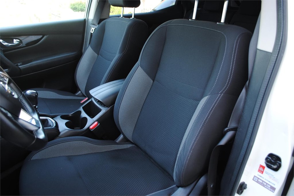 Foto 10 NISSAN QASQAI ACENTA DCI 150 CV 