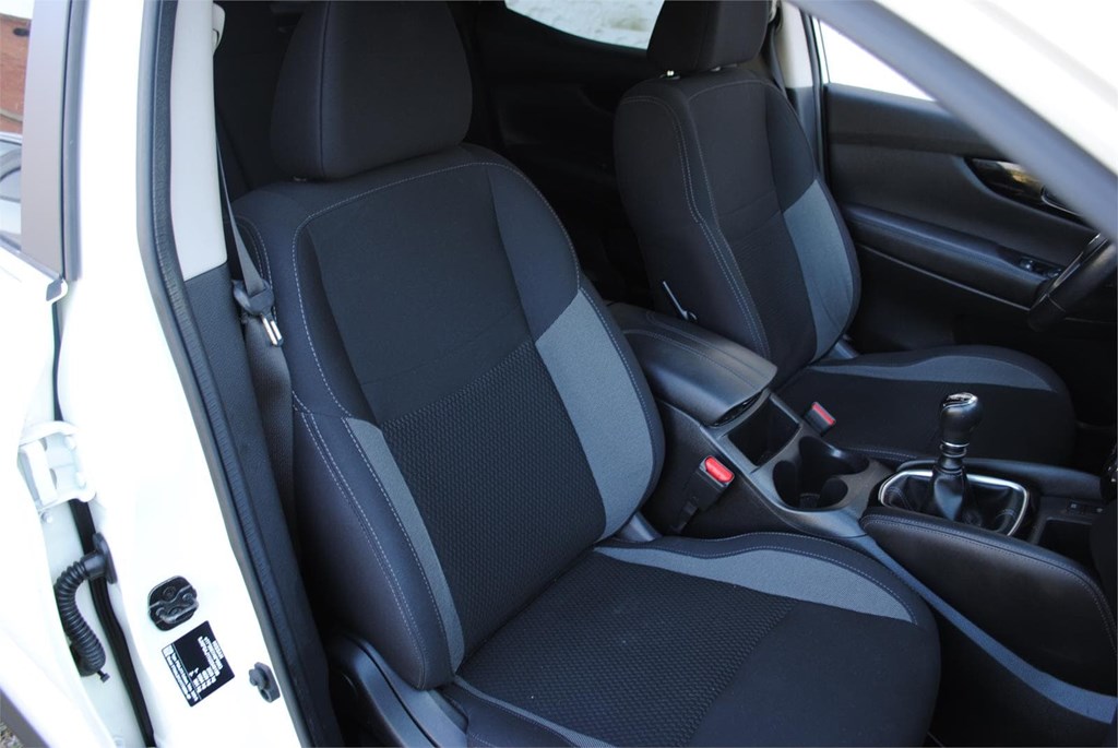 Foto 13 NISSAN QASQAI ACENTA DCI 150 CV 