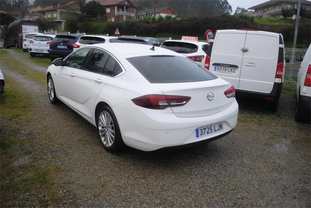Foto 2 OPEL INSIGNIA