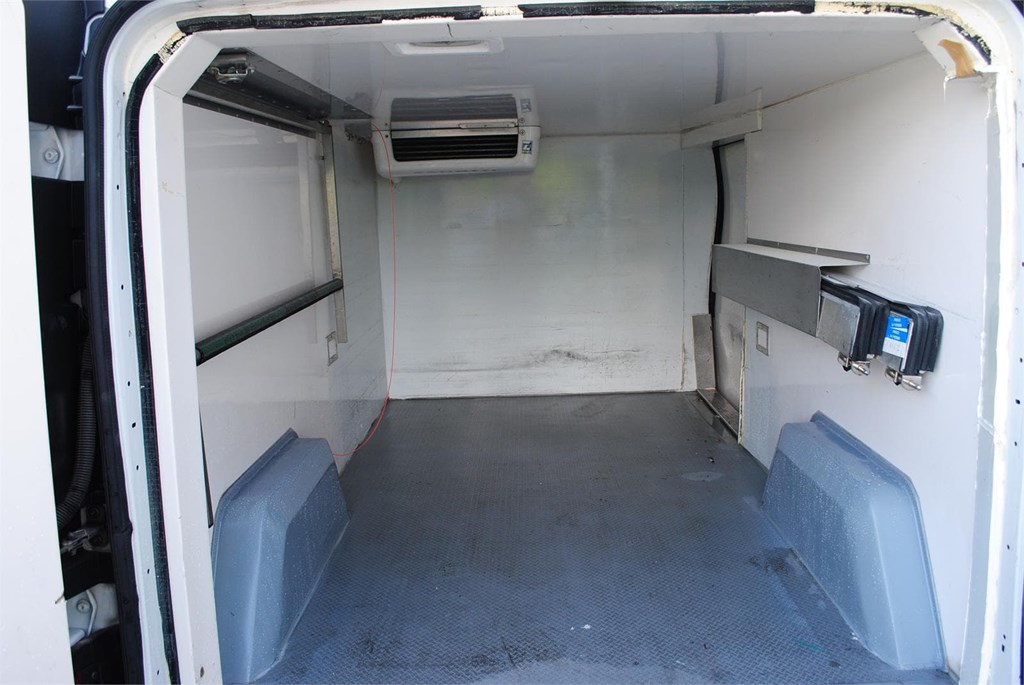 Foto 12 OPEL VIVARO ISOTERMO