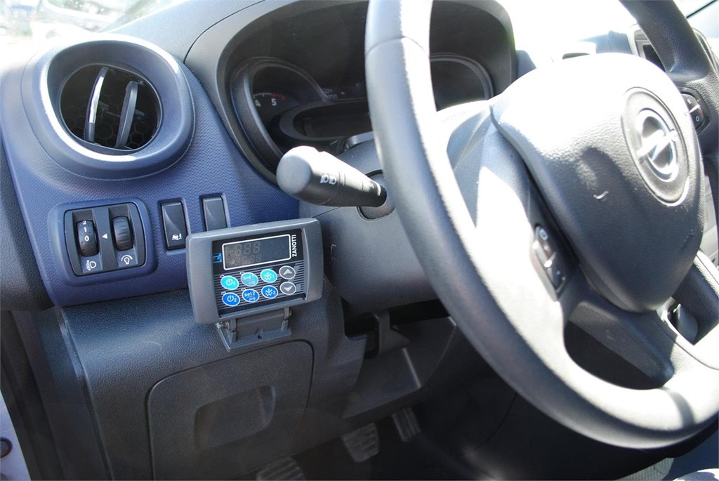 Foto 14 OPEL VIVARO ISOTERMO