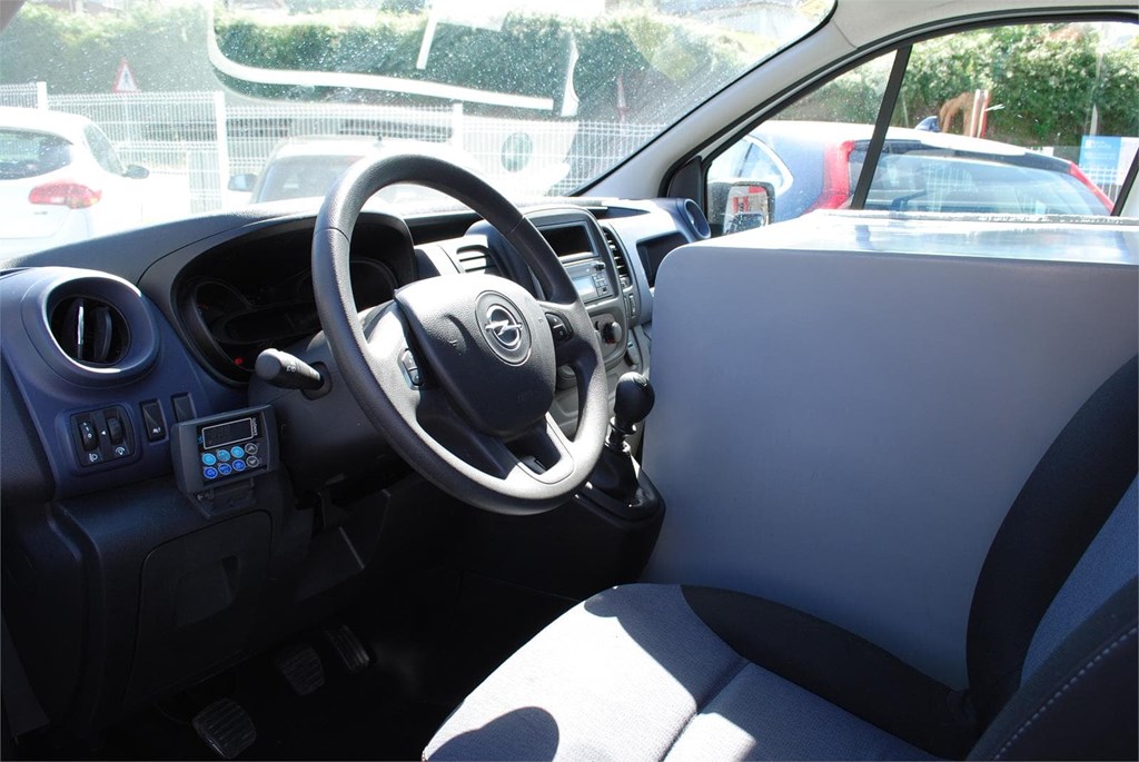Foto 16 OPEL VIVARO ISOTERMO