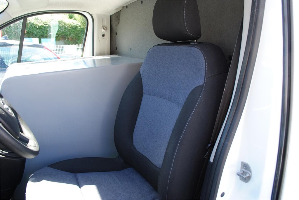 Foto 17 OPEL VIVARO ISOTERMO