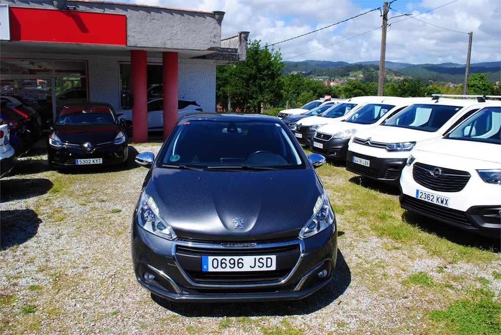 Foto 5 PEUGEOT 208