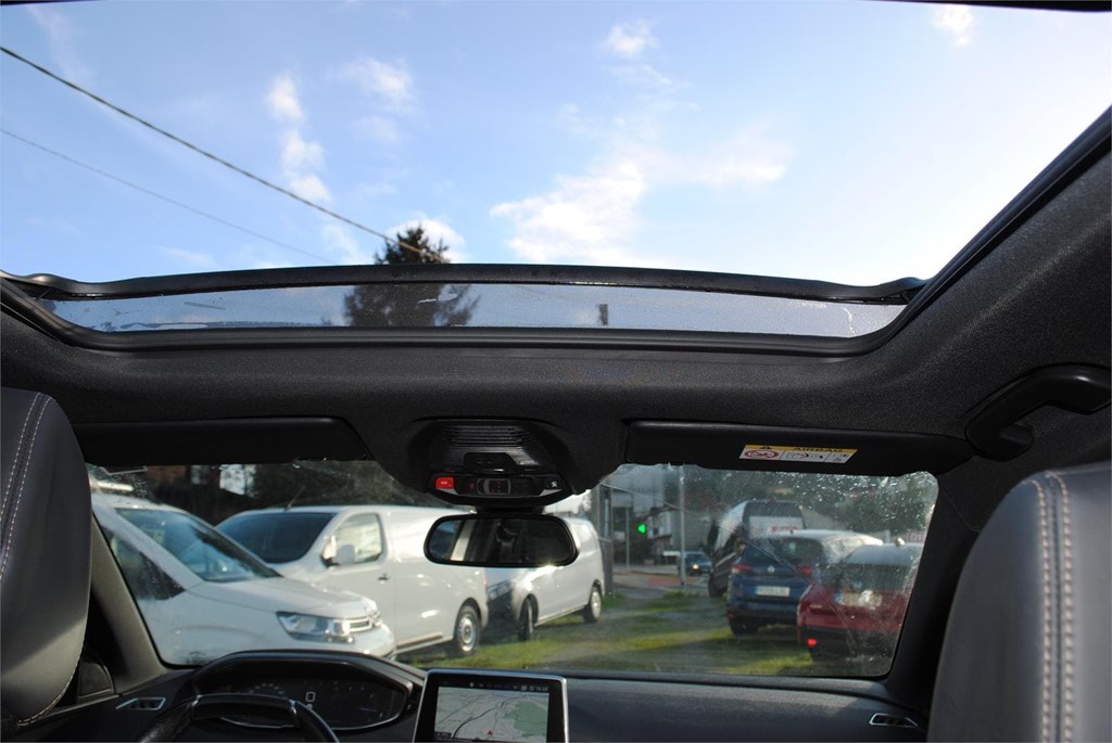 Foto 16 PEUGEOT 3008 1.5 HDI 130 CV