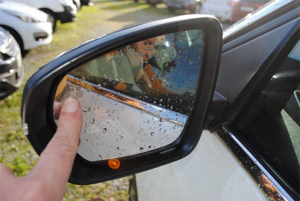 Foto 34 PEUGEOT 3008 1.5 HDI 130 CV