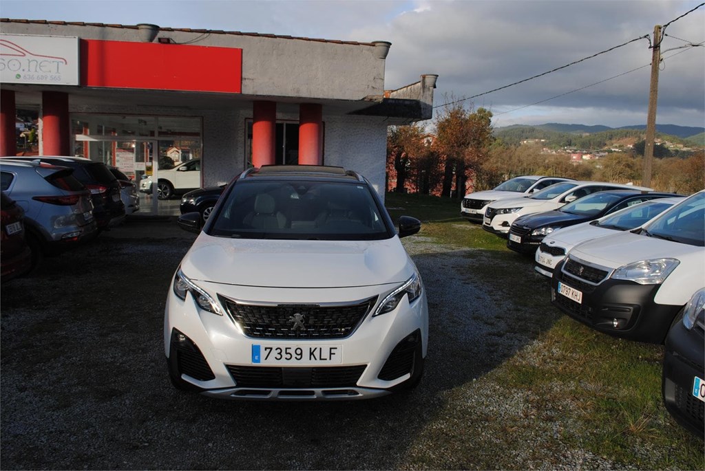 Foto 9 PEUGEOT 3008 1.5 HDI 130 CV