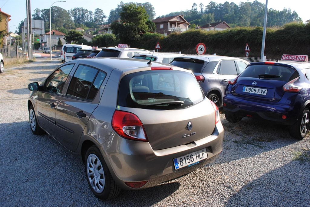 Foto 6 RENAULT CLIO