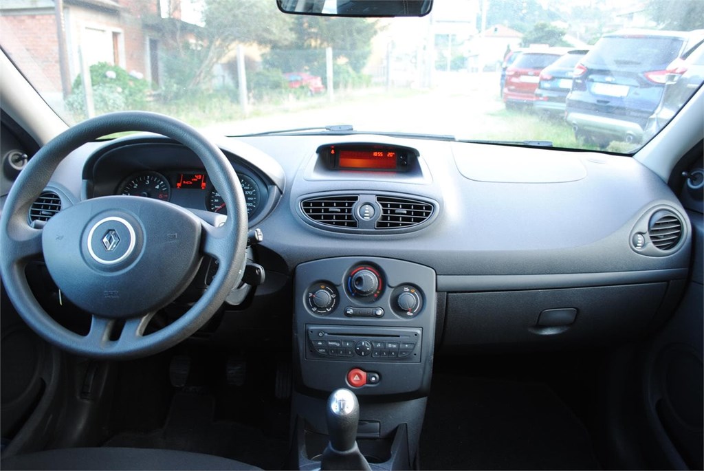 Foto 10 RENAULT CLIO