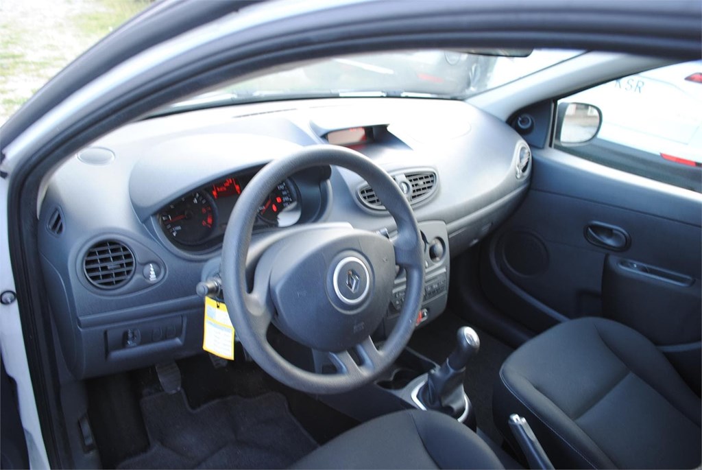Foto 11 RENAULT CLIO