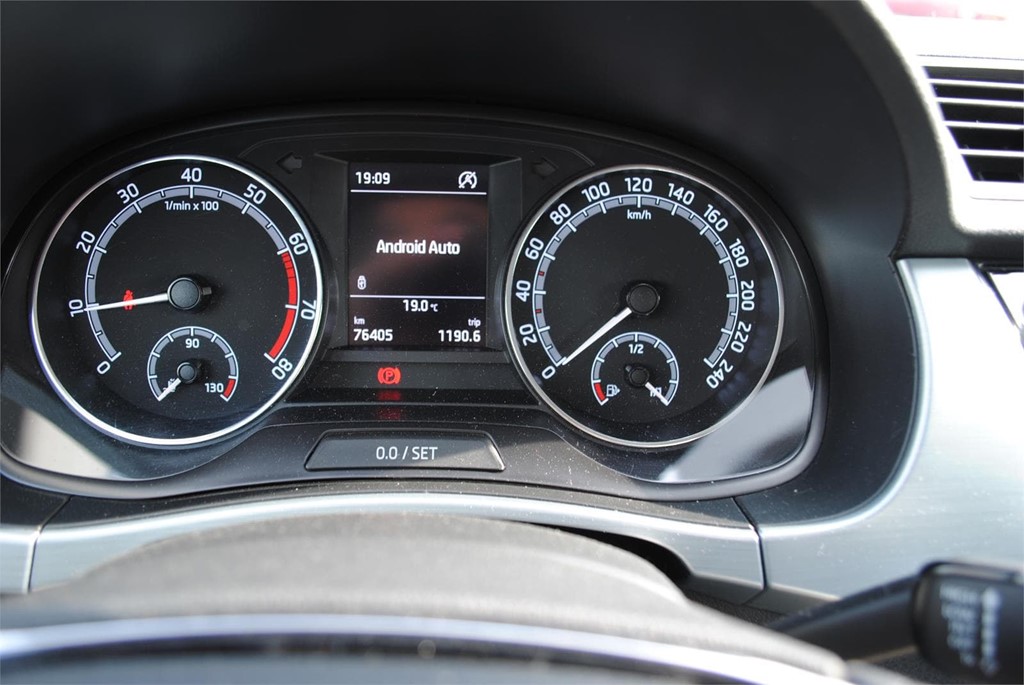 Foto 9 SKODA FABIA