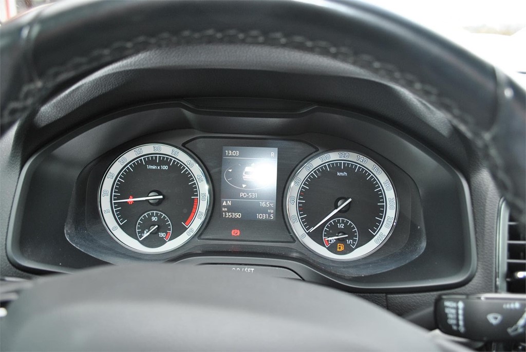 Foto 11 SKODA KAROQ