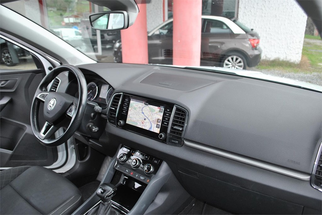 Foto 16 SKODA KAROQ