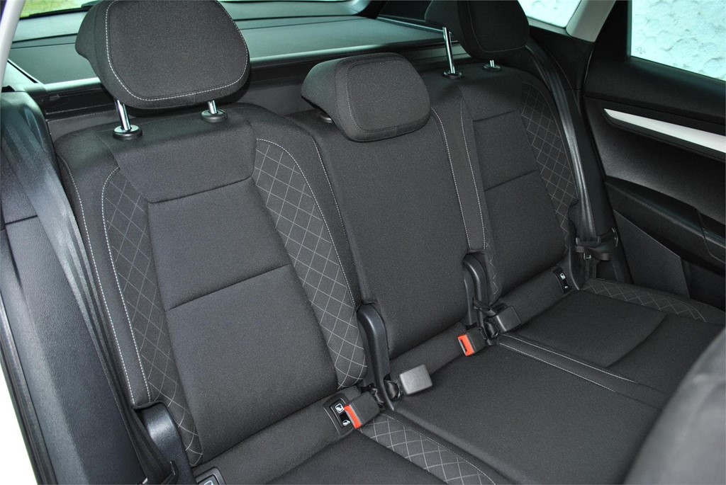 Foto 21 SKODA KAROQ