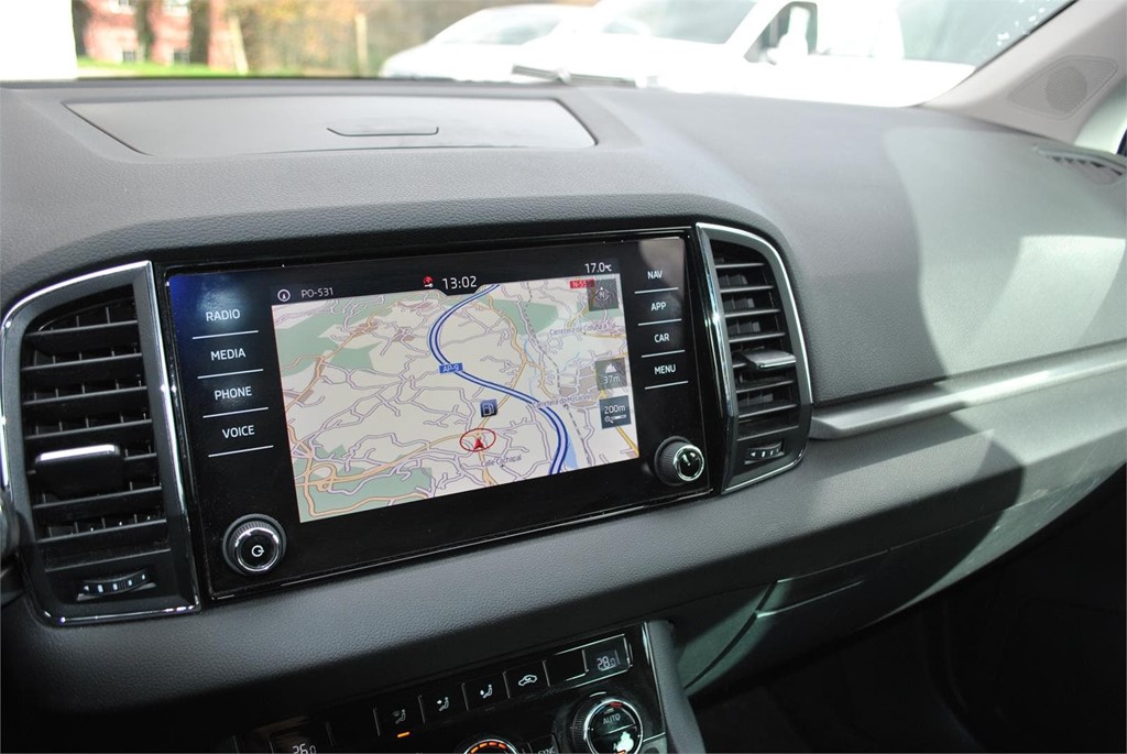 Foto 8 SKODA KAROQ