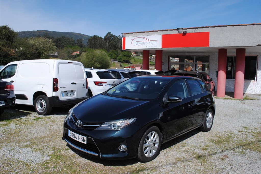 Foto 3 TOYOTA AURIS