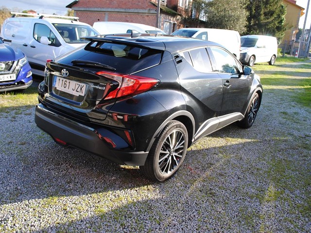 TOYOTA CHR 