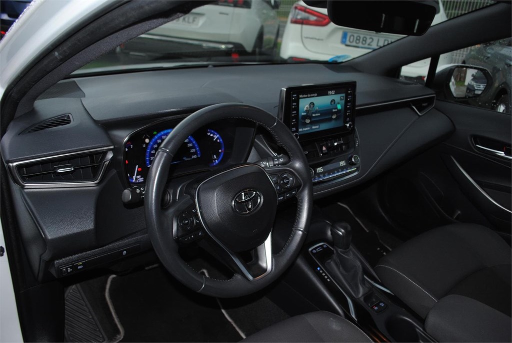 Foto 15 TOYOTA COROLLA HYBRID 