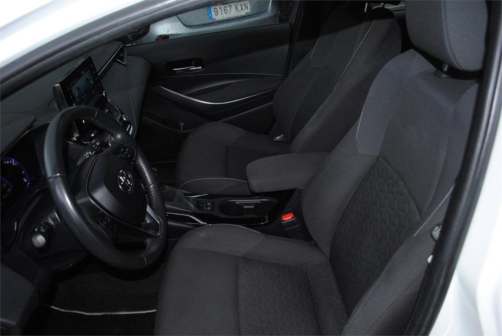 Foto 16 TOYOTA COROLLA HYBRID 